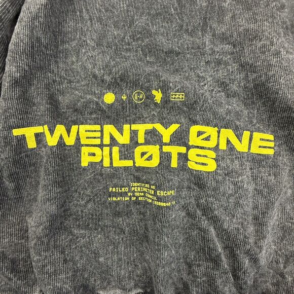 Twenty One Pilots Trench Hoodie Colortone Destroyed Medium Band Tour Music - Picture 4 of 14